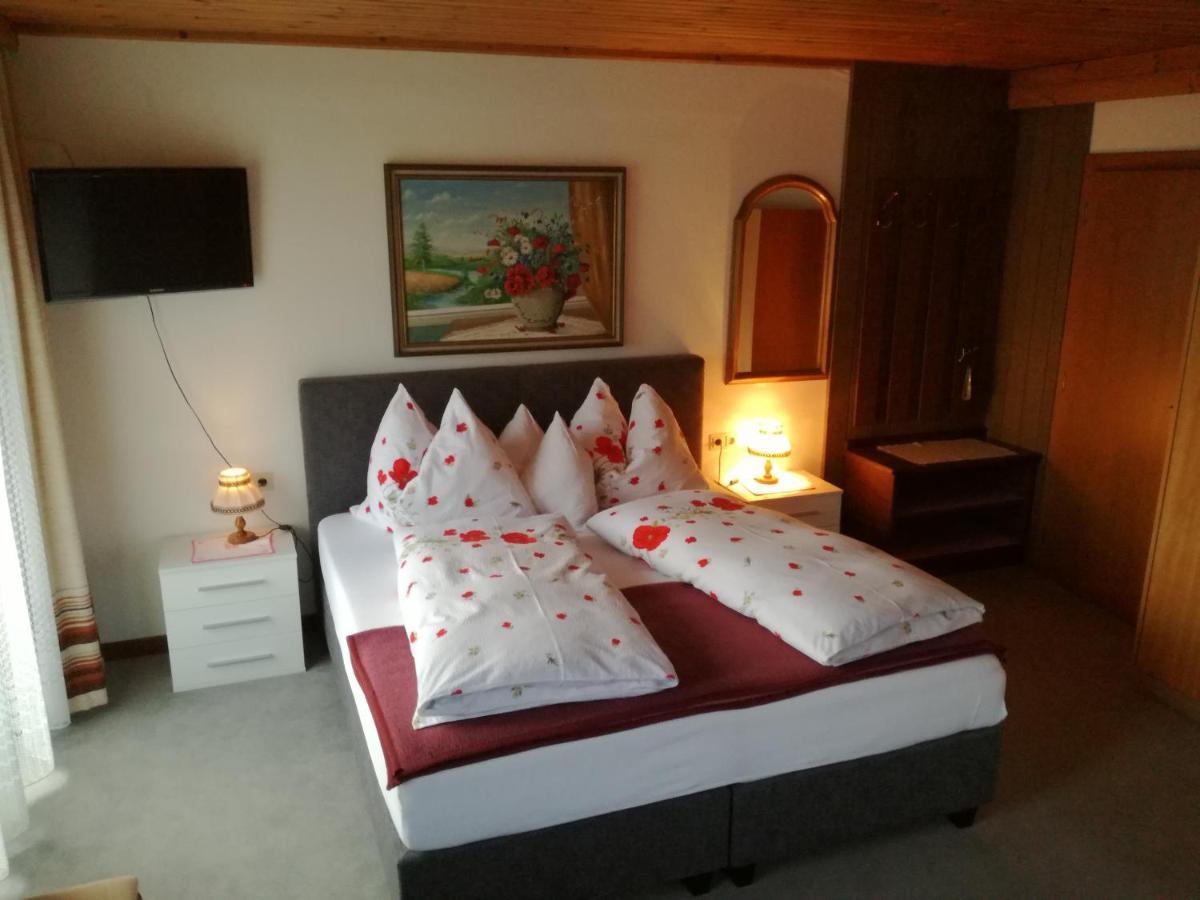 Pension Brunner Bad Kleinkirchheim Bagian luar foto
